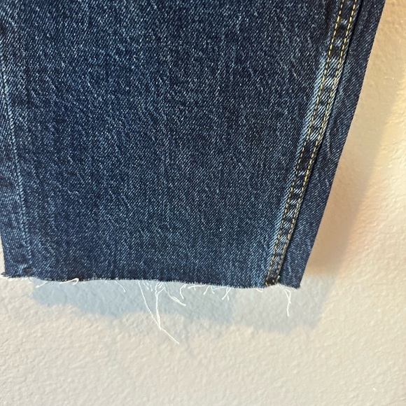 NWT Guess women’s high rise jean denim blue jeans size 30 - Picture 3 of 12